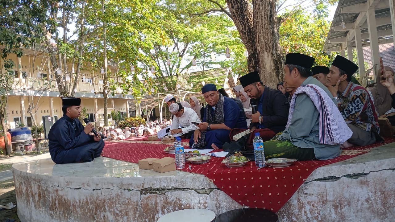 Maulid Nabi Muhammad SAW 1448 H at 12.15.55 Maulid Nabi Muhammad SAW 1448 H at 12.15.55